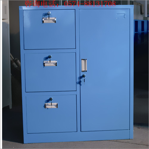 GD-C030三斗一门工具柜